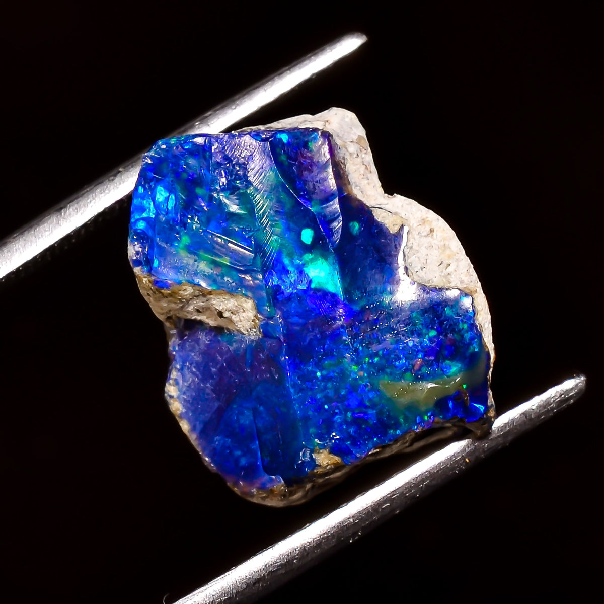 Superb Top Grade Quality 100% Natural Welo Fire Blue Ethiopian Opal Rough Loose Gemstone For Making Jewelry 15X12X7 MM 6 Cts. KR04-19 Sunkarton