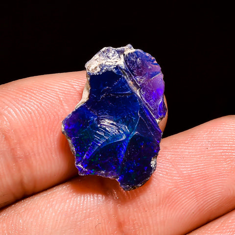 Splendid Top Grade Quality 100% Natural Welo Fire Blue Ethiopian Opal Rough Loose Gemstone For Making Jewelry 19X13X5 MM 6 Cts. KR05-17 Sunkarton