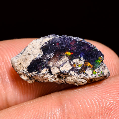 Awesome Top Grade Quality 100% Natural Welo Fire Black Ethiopian Opal Rough Loose Gemstone For Making Jewelry 18X9X7 MM 5.5 Cts. KR05-77 Sunkarton