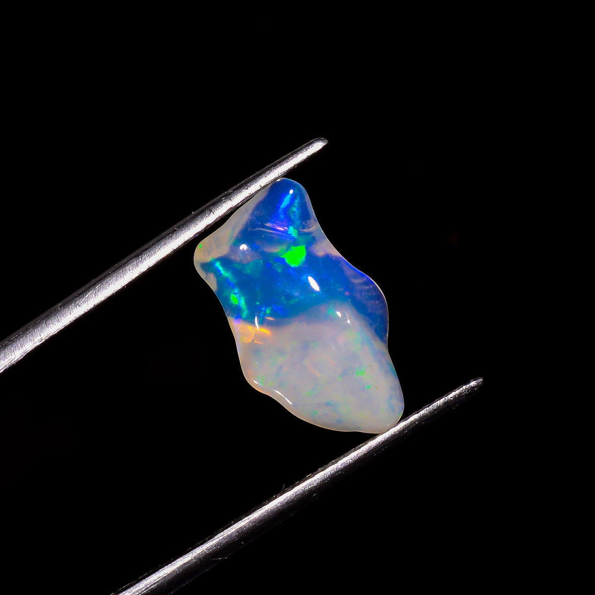 Supreme Top Grade Quality 100% Natural Welo Fire White Ethiopian Opal Rough Loose Gemstone For Making Jewelry 16X10X5 MM 3 Cts. KR06-21 Sunkarton