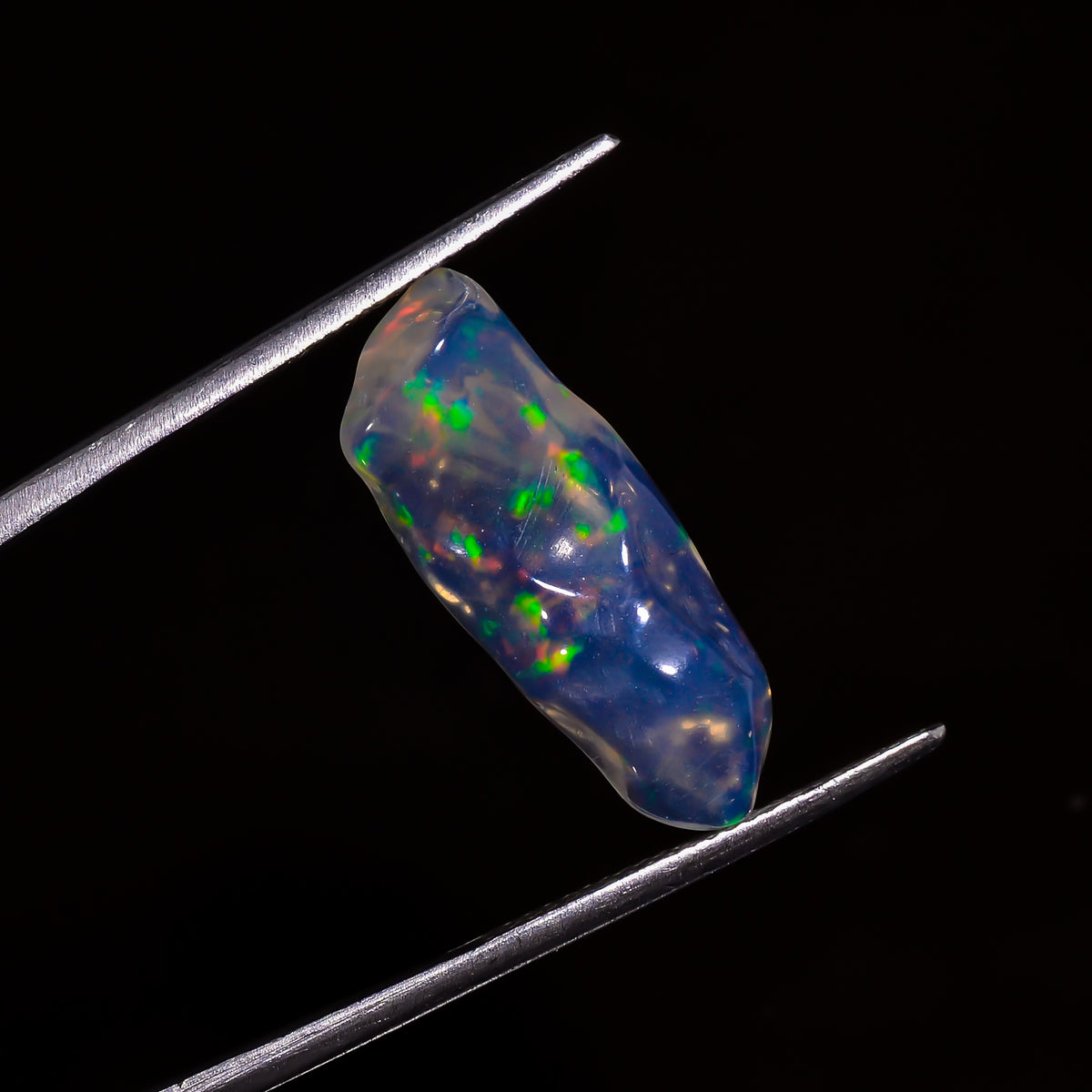 Supreme Top Grade Quality 100% Natural Welo Fire White Ethiopian Opal Polished Rough Loose Gemstone For Making Jewelry 23X9X5MM 5 Cts KR0721 Sunkarton