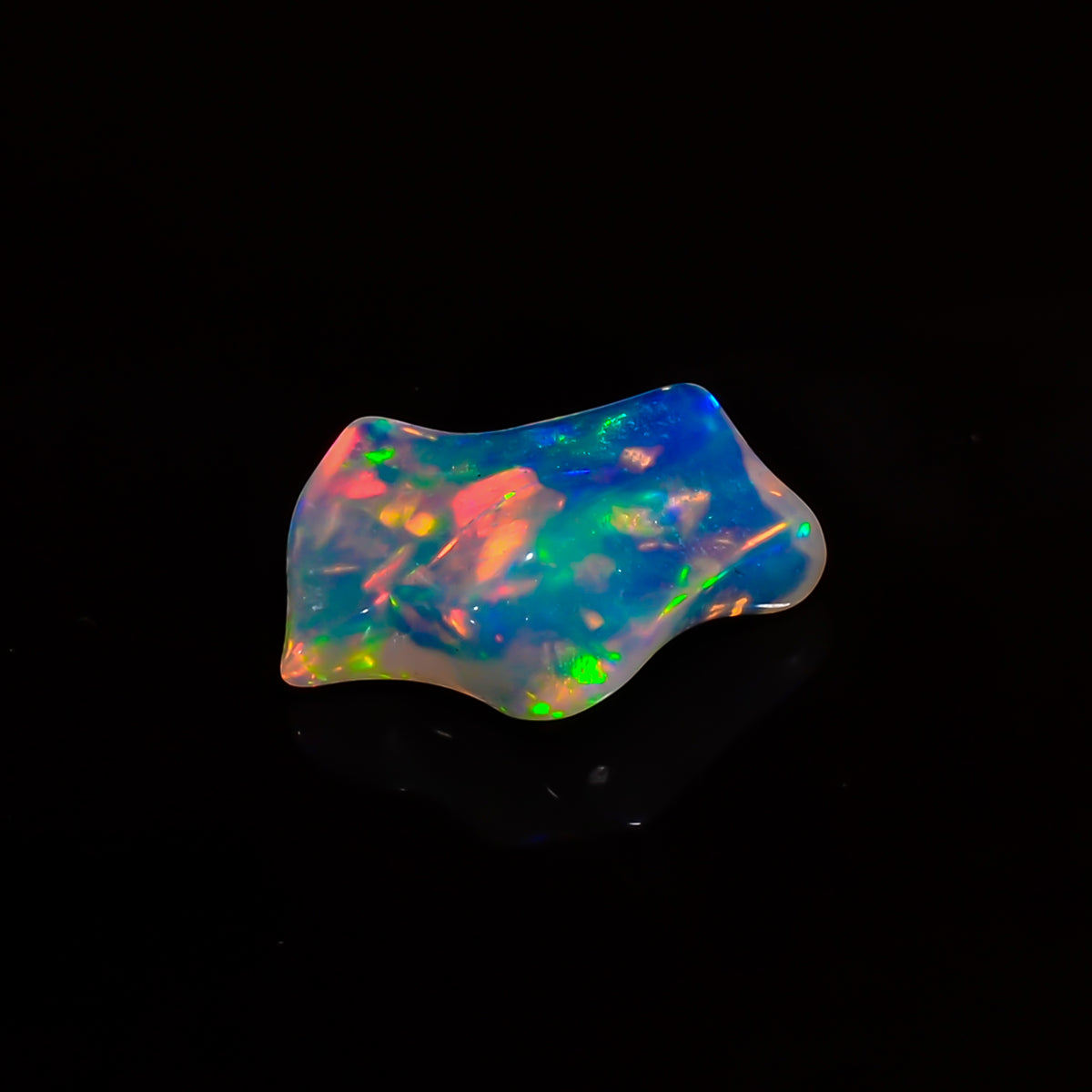 Elegant Top Grade Quality 100% Natural Welo Fire White Ethiopian Opal Polished Rough Gemstone For Making Jewelry 14X9X5 MM 2.5 Cts. KR07-34 Sunkarton