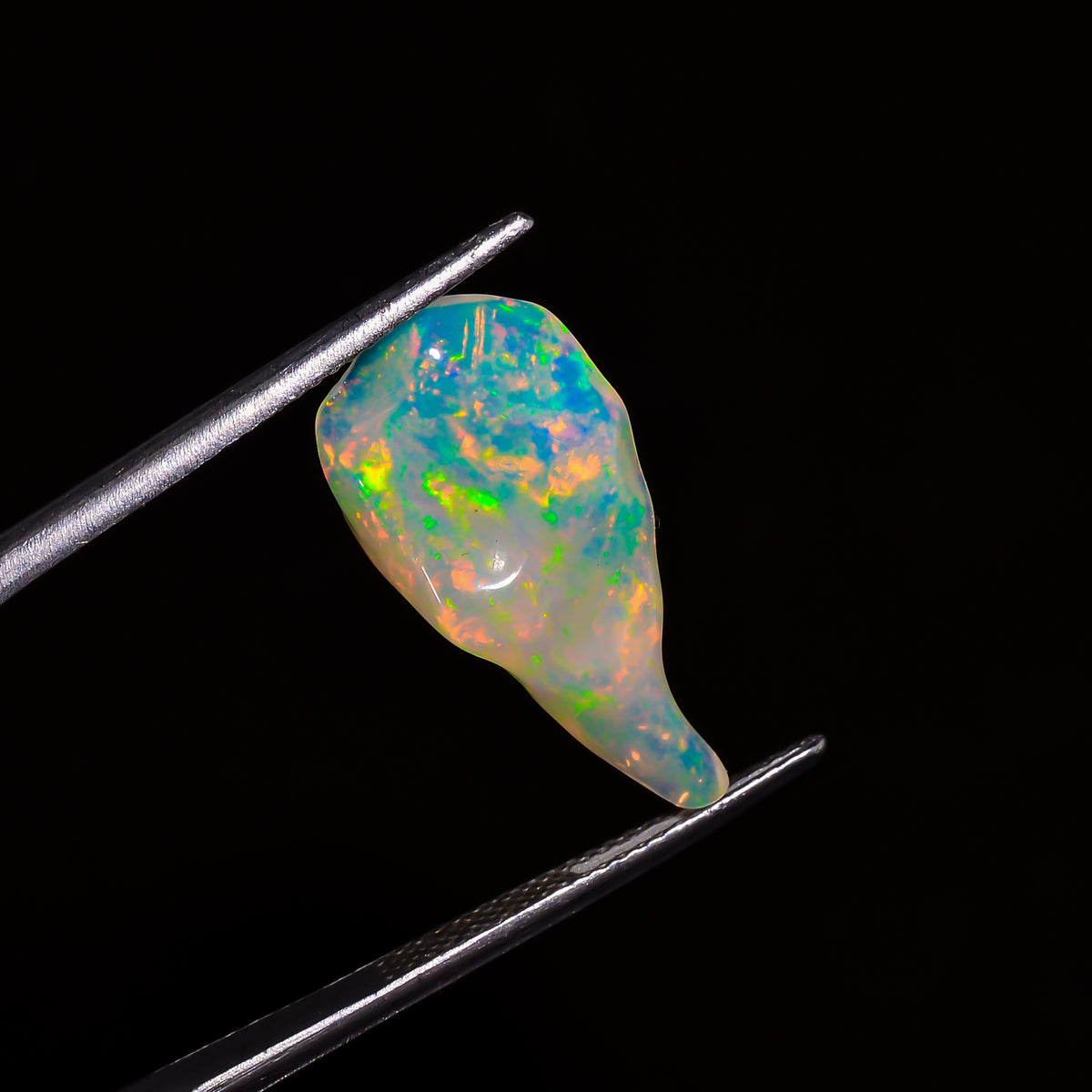 Marvellous Top Grade Quality 100% Natural Welo Fire White Ethiopian Opal Polished Rough Gemstone For Making Jewelry 21X10X6 MM 4 Cts KR07-40 Sunkarton