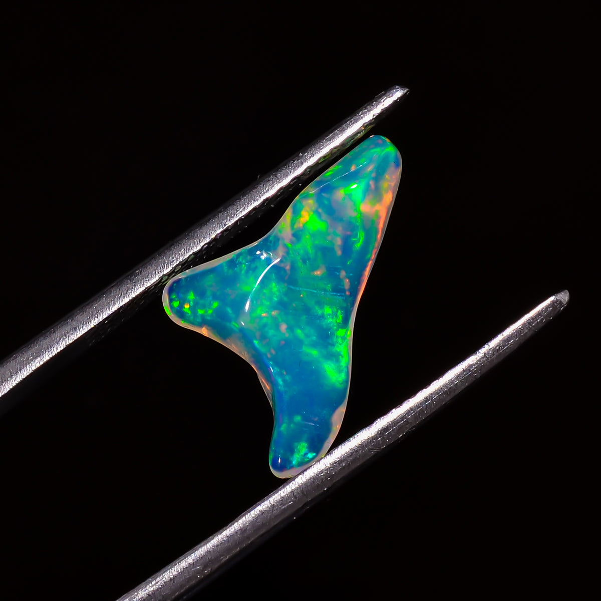 Supreme Top Grade Quality 100% Natural Welo Fire White Ethiopian Opal Polished Rough Gemstone For Making Jewelry 17X9X4 MM 1.5 Cts. KR07-46 Sunkarton