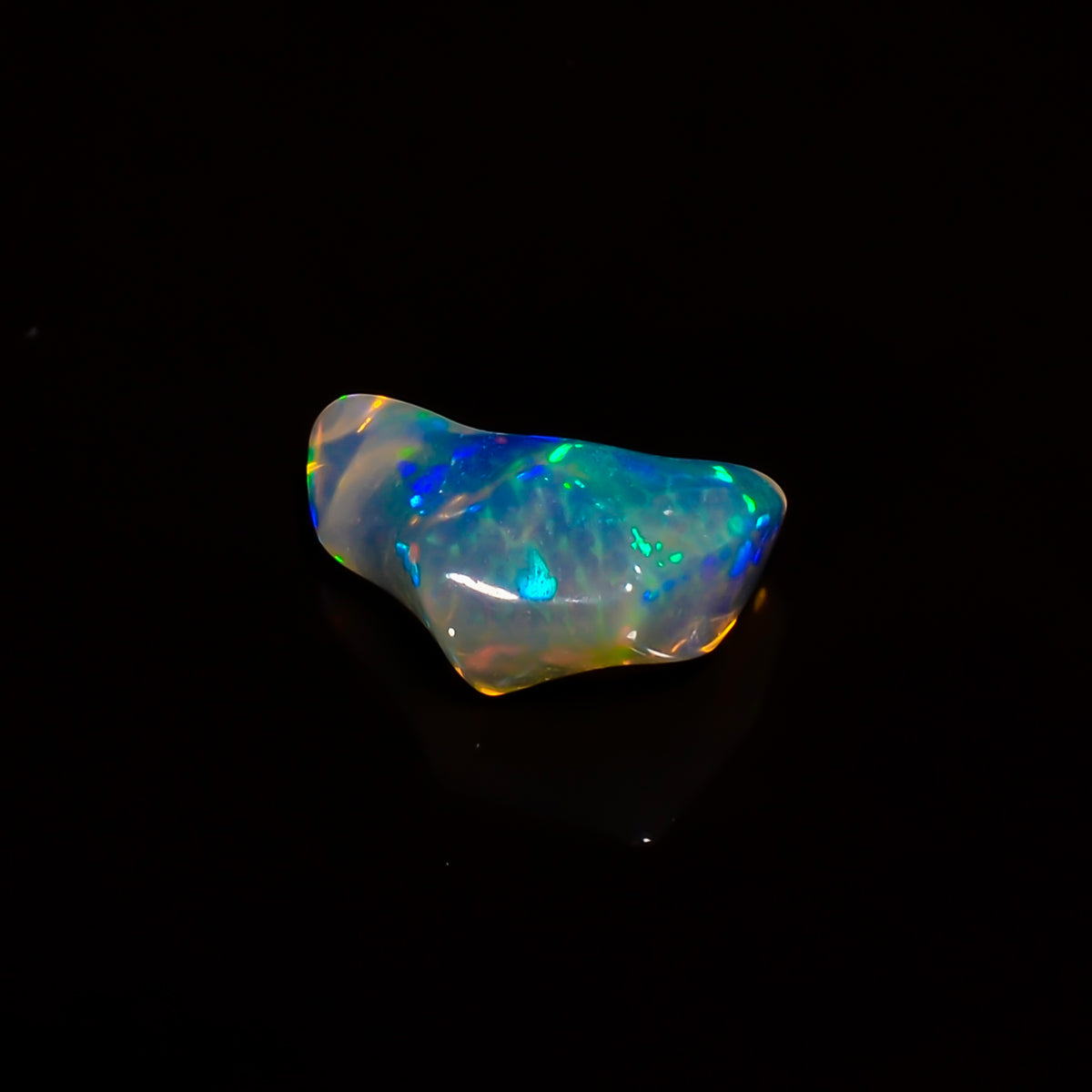 Attractive Top Grade Quality 100% Natural Welo Fire White Ethiopian Opal Polished Rough Gemstone For Making Jewelry 13X7X5 MM 2 Cts. KR07-52 Sunkarton