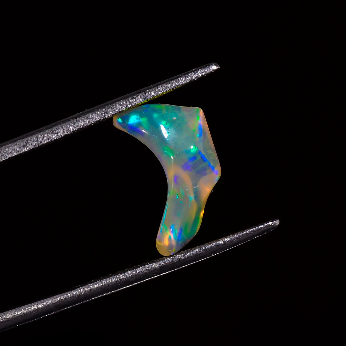 Attractive Top Grade Quality 100% Natural Welo Fire White Ethiopian Opal Polished Rough Gemstone For Making Jewelry 13X7X5 MM 2 Cts. KR07-52 Sunkarton