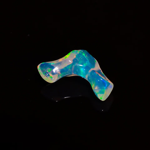 Beautiful Top Grade Quality 100% Natural Welo Fire White Ethiopian Opal Polished Rough Gemstone For Making Jewelry 16X8X5 MM 2.5 Cts KR07-54 Sunkarton