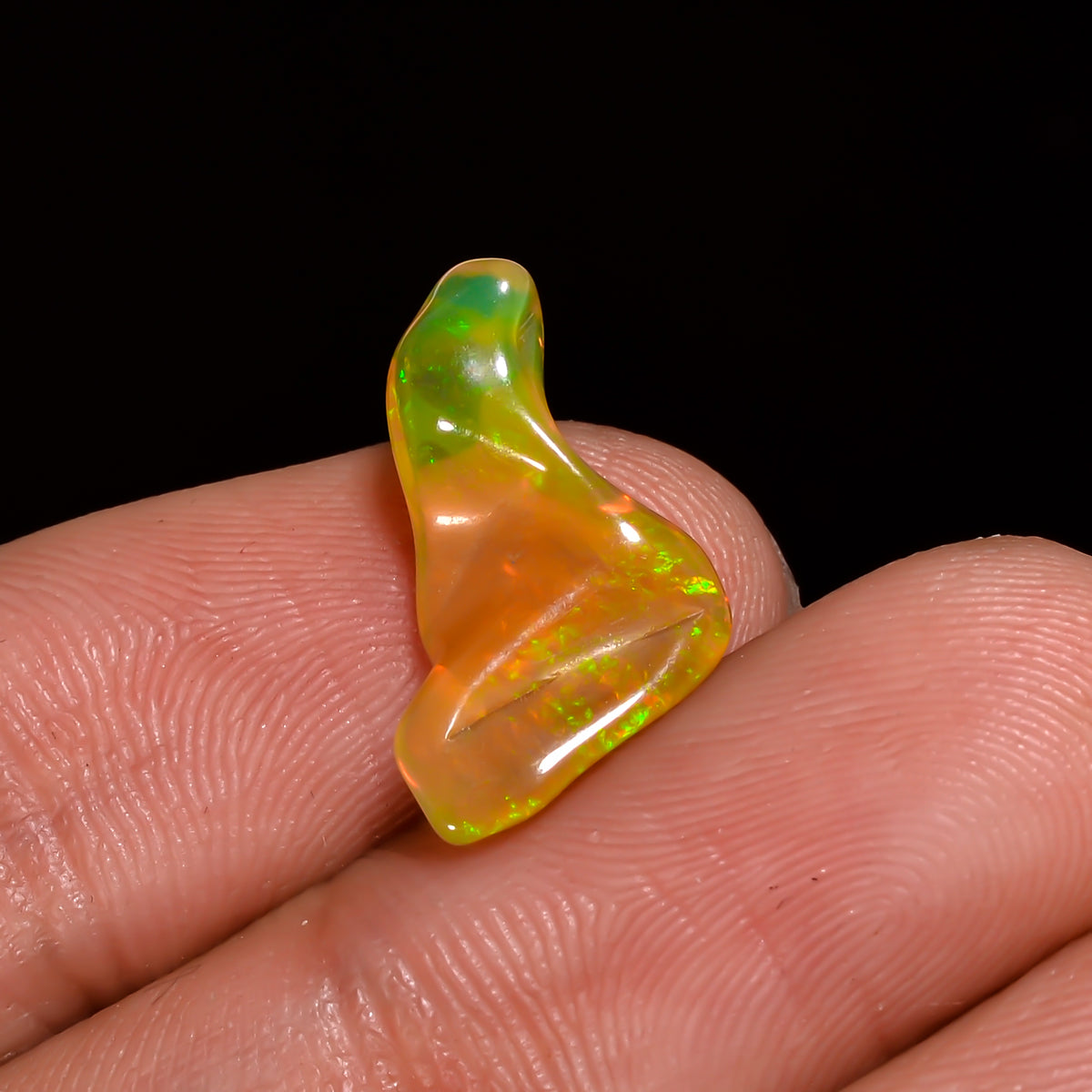 Classic Top Grade Quality 100% Natural Welo Fire Brown Ethiopian Opal Polished Rough Loose Gemstone For Making Jewelry 17X8X4MM 2 Cts KR0755 Sunkarton