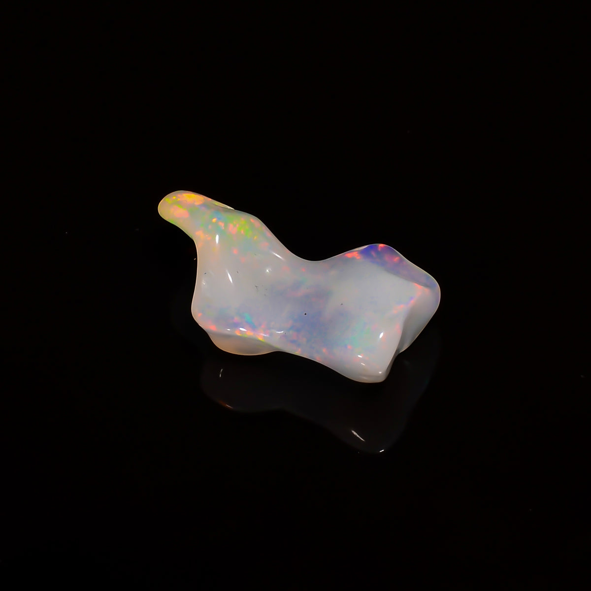 Marvellous Top Grade Quality 100% Natural Welo Fire White Ethiopian Opal Polished Rough Gemstone For Making Jewelry 20X11X5MM 3.5 Cts KR0765 Sunkarton