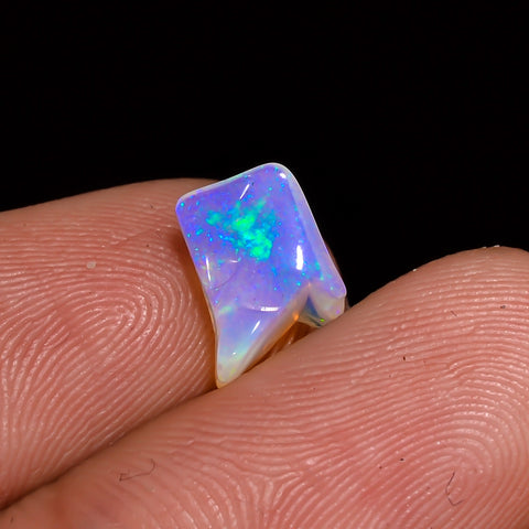 Splendid Top Grade Quality 100% Natural Welo Fire White Ethiopian Opal Polished Rough Loose Gemstone For Making Jewelry 8X6X4MM 1 Cts KR0768 Sunkarton