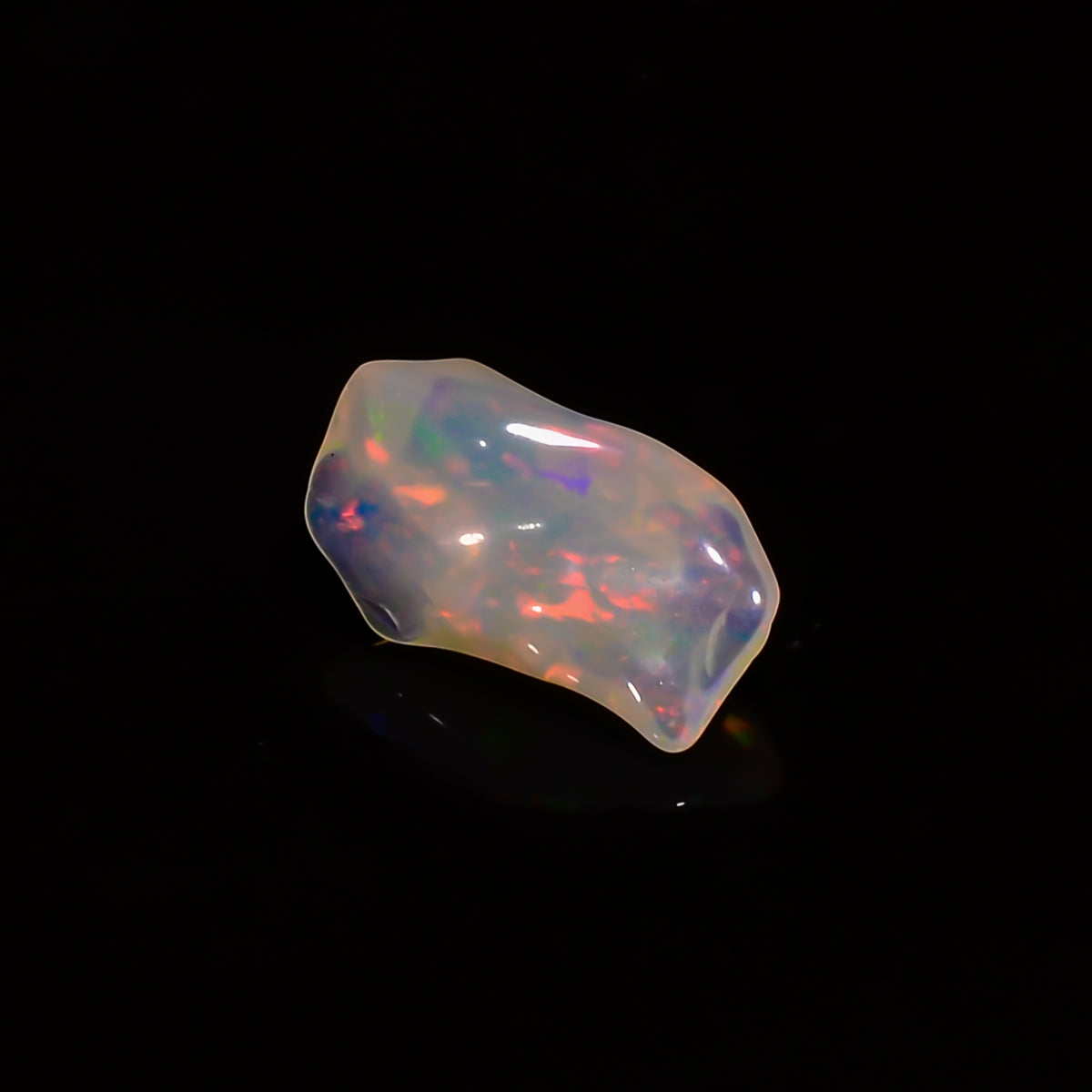 Awesome Top Grade Quality 100% Natural Welo Fire White Ethiopian Opal Polished Rough Gemstone For Making Jewelry 14X8X7 MM 2.5 Cts. KR07-78 Sunkarton