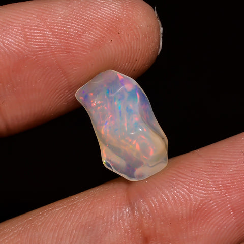 Awesome Top Grade Quality 100% Natural Welo Fire White Ethiopian Opal Polished Rough Gemstone For Making Jewelry 14X8X7 MM 2.5 Cts. KR07-78 Sunkarton