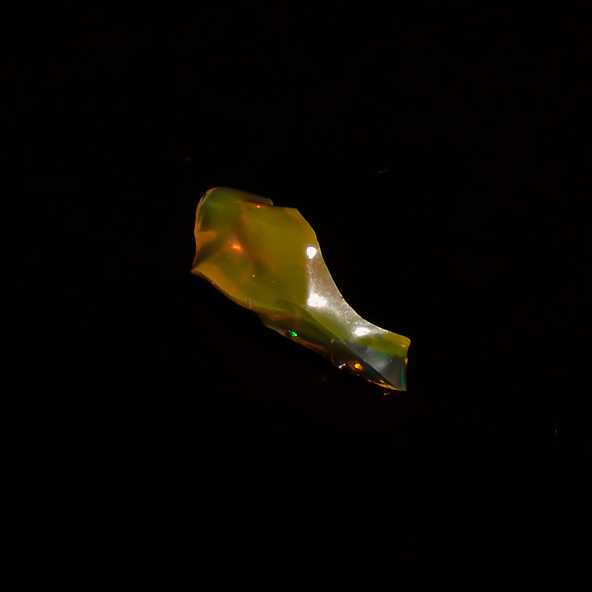 Classic Top Grade Quality 100% Natural Welo Fire Brown Ethiopian Opal Polished Rough Loose Gemstone For Making Jewelry 15X5X4MM 1 Cts KR0780 Sunkarton