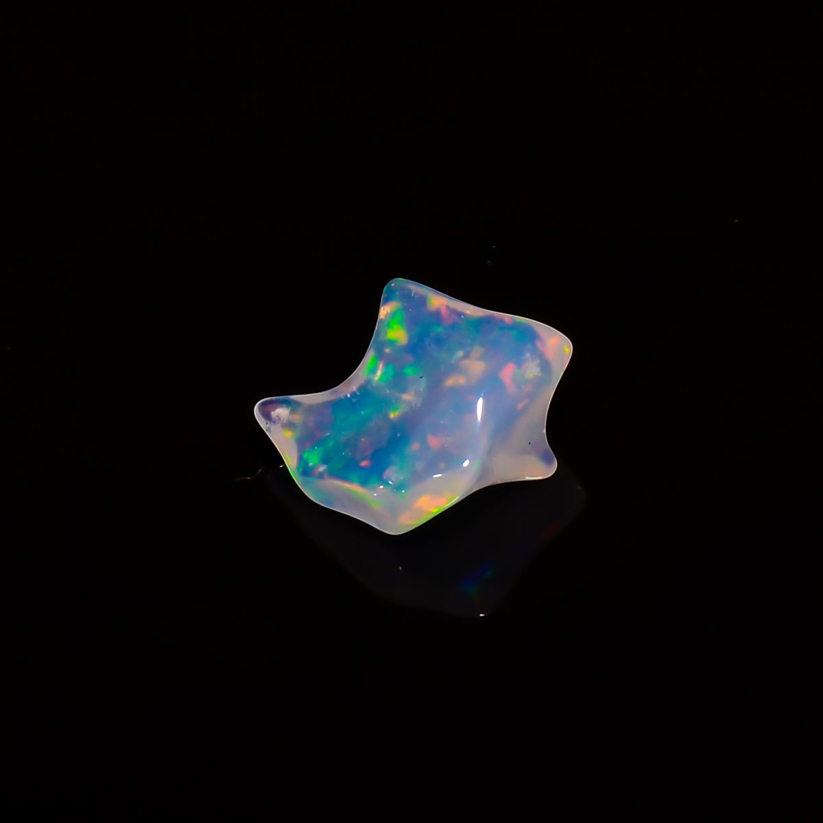 Elegant Top Grade Quality 100% Natural Welo Fire White Ethiopian Opal Polished Rough Gemstone For Making Jewelry 10X9X5 MM 2.5 Cts. KR07-84 Sunkarton
