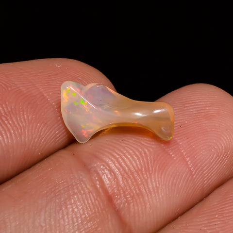 Immaculate Top Grade Quality 100% Natural Welo Fire White Ethiopian Opal Polished Rough Gemstone For Making Jewelry 14X6X5MM 1.5 Cts KR07-88 Sunkarton