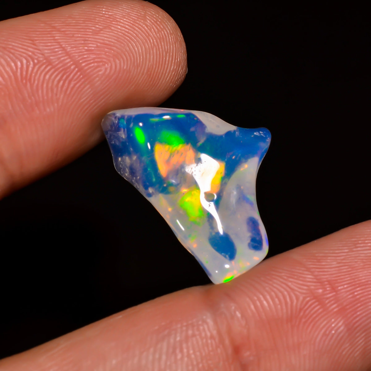 Elegant Top Grade Quality 100% Natural Welo Fire White Ethiopian Opal Polished Rough Loose Gemstone For Making Jewelry 21X14X8MM 8 Cts KR079 Sunkarton