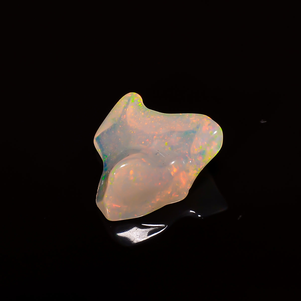 Wonderful Top Grade Quality 100% Natural Welo Fire White Ethiopian Opal Polished Rough Gemstone For Making Jewelry 13X12X5MM 2.5 Cts KR08100 Sunkarton