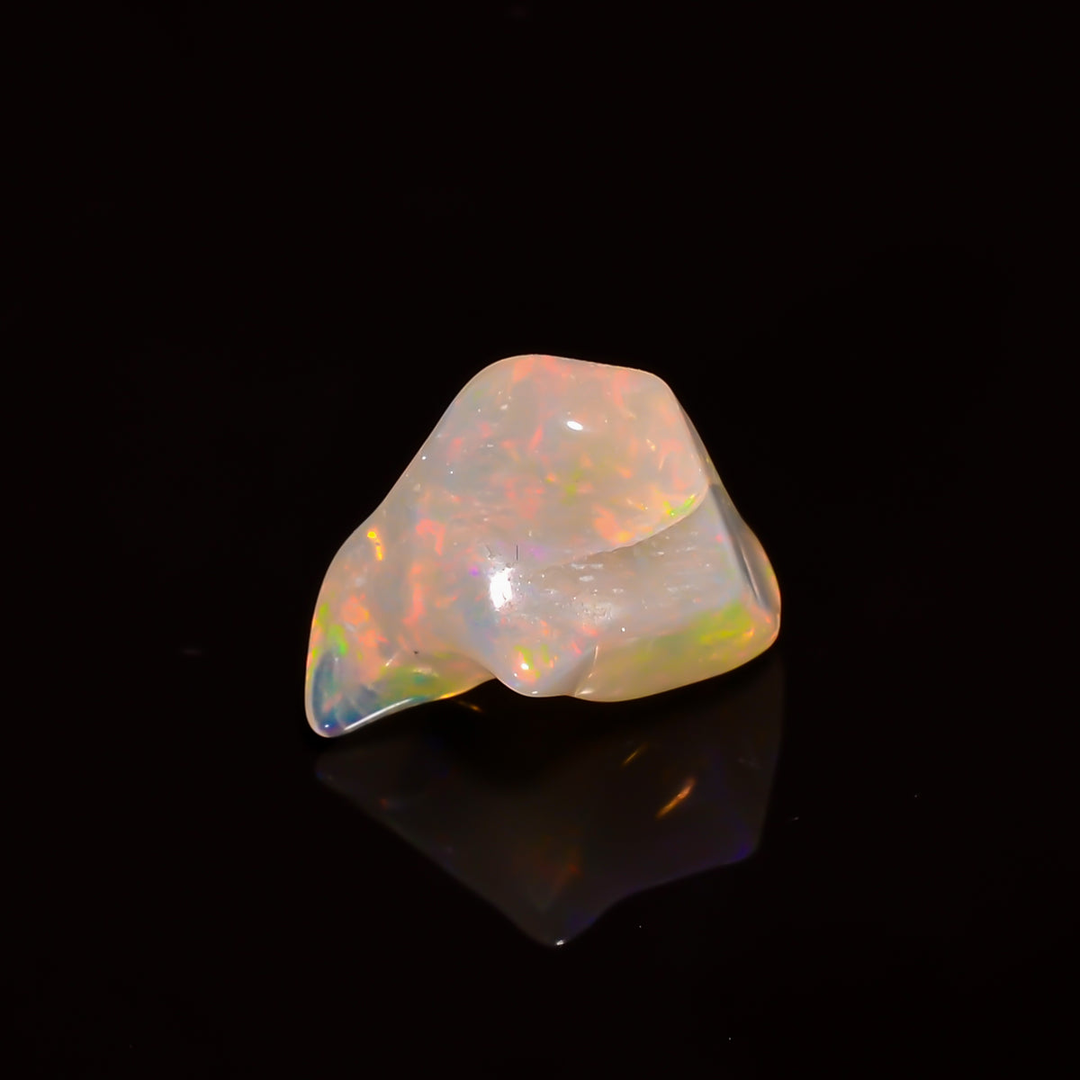 Gorgeous Top Grade Quality 100% Natural Welo Fire White Ethiopian Opal Polished Rough Gemstone For Making Jewelry 12X11X8MM 4.5 Cts KR08-112 Sunkarton