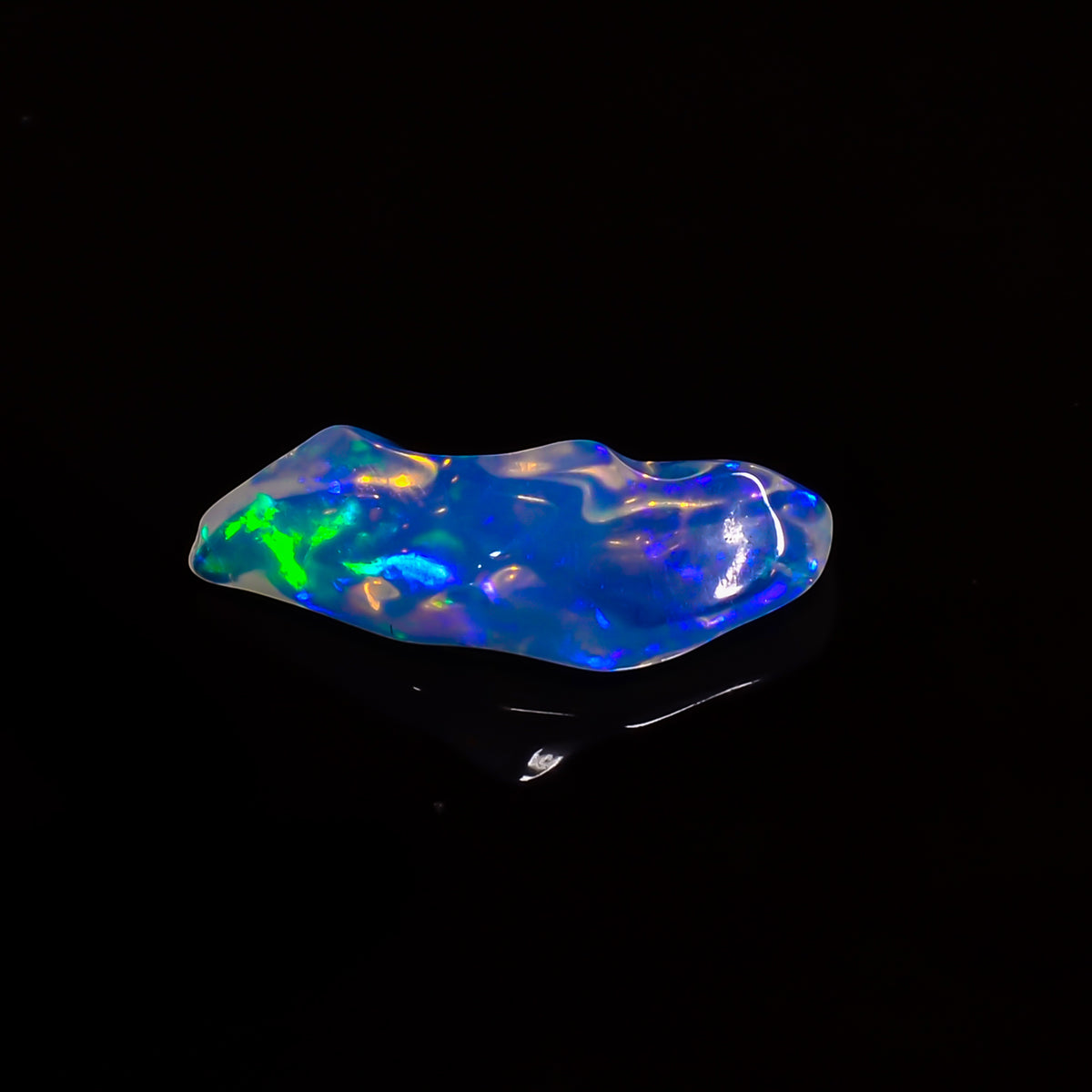Gorgeous Top Grade Quality 100% Natural Welo Fire White Ethiopian Opal Polished Rough Gemstone For Making Jewelry 18X6X5 MM 2.5 Cts. KR08-12 Sunkarton