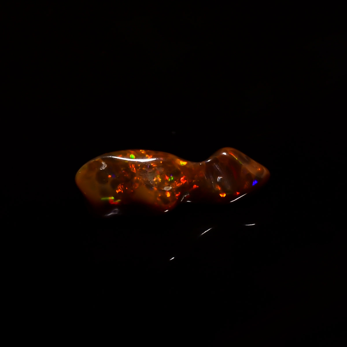 Marvellous Top Grade Quality 100% Natural Welo Fire Brown Ethiopian Opal Polished Rough Gemstone For Making Jewelry 15X5X4MM 1.5 Cts KR08-40 Sunkarton