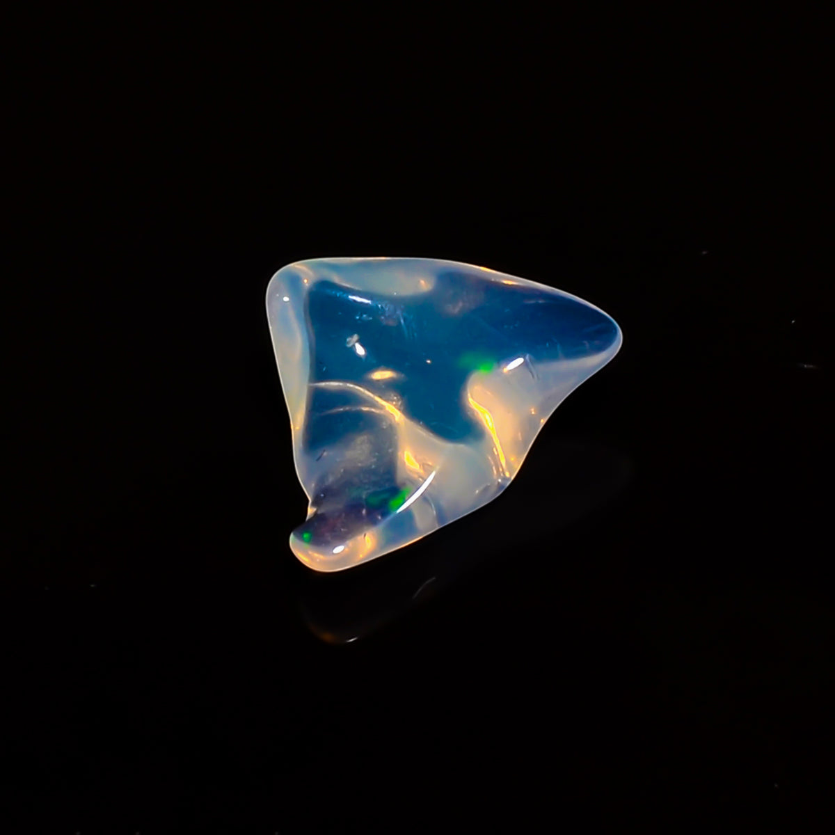 Unique Top Grade Quality 100% Natural Welo Fire White Ethiopian Opal Polished Rough Loose Gemstone For Making Jewelry 11X8X4MM 1 Cts KR08-49 Sunkarton