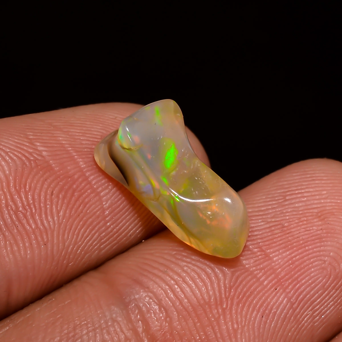 Supreme Top Grade Quality 100% Natural Welo Fire White Ethiopian Opal Polished Rough Loose Gemstone For Making Jewelry 13X8X5MM 3 Cts KR0871 Sunkarton