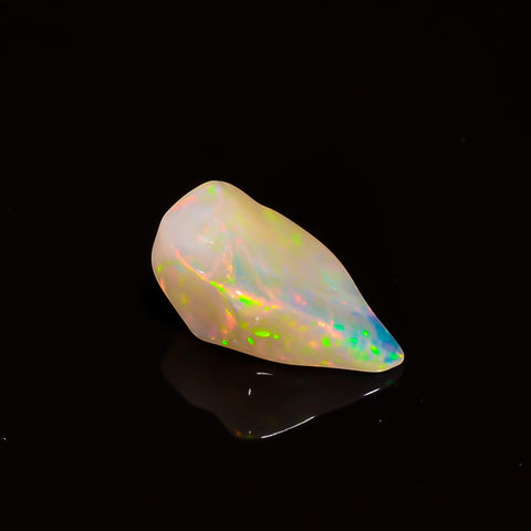 Classic Top Grade Quality 100% Natural Welo Fire White Ethiopian Opal Polished Rough Loose Gemstone For Making Jewelry 14X8X6MM 3 Cts KR0880 Sunkarton