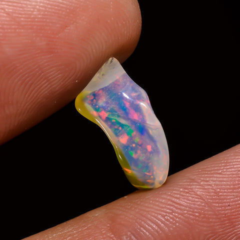 Outstanding Top Grade Quality 100% Natural Welo Fire White Ethiopian Opal Polished Rough Gemstone For Making Jewelry 15X6X4 MM 2 Cts KR08-92 Sunkarton