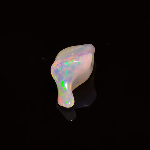 Supreme Top Grade Quality 100% Natural Welo Fire White Ethiopian Opal Polished Rough Loose Gemstone For Making Jewelry 18X8X6MM 3 Cts KR0896 Sunkarton