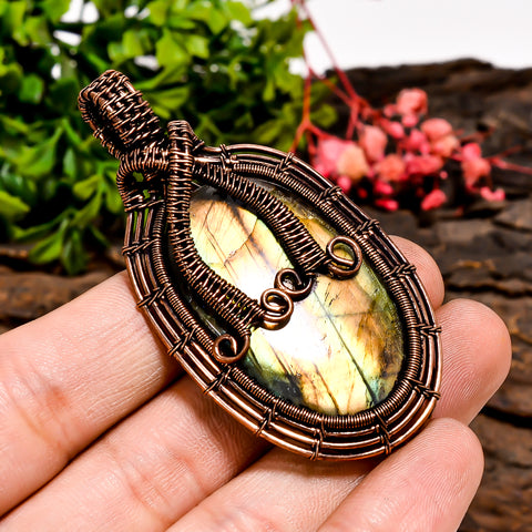 Mind Blowing Top Grade Quality 100% Natural Labradorite Gemstone Oval Vintage Handmade Pure Copper Wire Wrapped Pendant 2.5