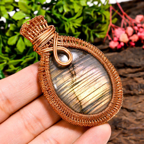Dazzling Top Grade Quality 100% Natural Labradorite Gemstone Oval Vintage Handmade Pure Copper Wire Wrapped Pendant 2.6