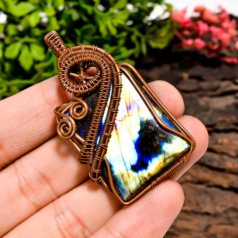 Wonderful Top Grade Quality 100% Natural Labradorite Gemstone Radiant Vintage Handmade Pure Copper Wire Wrapped Pendant 2.1
