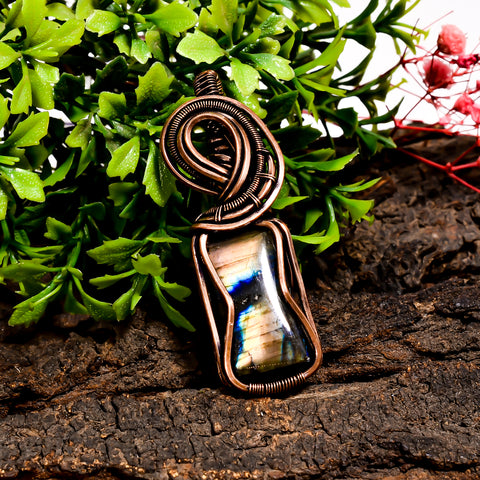 Elegant Top Grade Quality 100% Natural Labradorite Gemstone Radiant Vintage Handmade Pure Copper Wire Wrapped Pendant 2.3