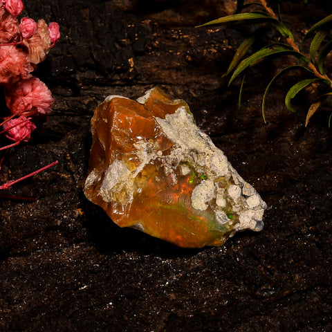 Outstanding Top Grade Quality 100% Natural Welo Fire White Ethiopian Opal Rough Loose Gemstone For Making Jewelry 23X18X11 MM 17 Cts KR12-17 Sunkarton
