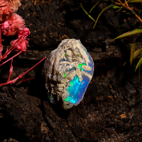 Exclusive Top Grade Quality 100% Natural Welo Fire White Ethiopian Opal Rough Loose Gemstone For Making Jewelry 19X16X10 MM 13.5 Cts KR12-33 Sunkarton