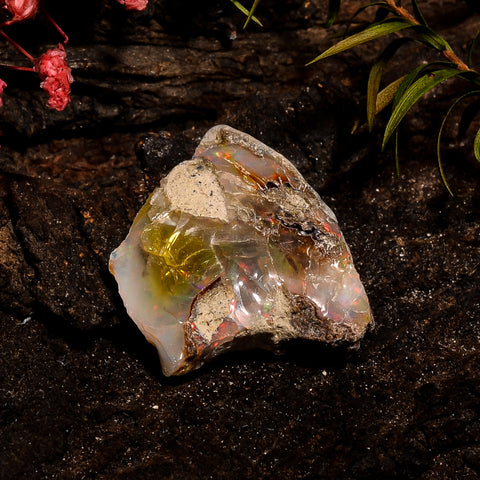 Splendid Top Grade Quality 100% Natural Welo Fire White Ethiopian Opal Rough Loose Gemstone For Making Jewelry 23X19X8 MM 18 Cts. KR12-43 Sunkarton