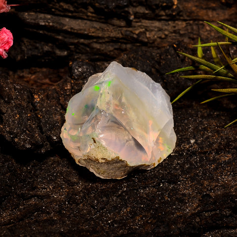 Beautiful Top Grade Quality 100% Natural Welo Fire White Ethiopian Opal Rough Loose Gemstone For Making Jewelry 18X16X11 MM 13.5 Cts KR12-79 Sunkarton