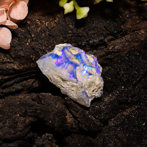 Fabulous Top Grade Quality 100% Natural Welo Fire Ethiopian Opal Fancy Rough Loose Gemstone For Making Jewelry 21X14X9 MM 11 Cts. KR13-85 Sunkarton