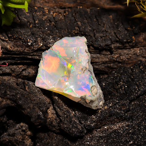 Fabulous Top Grade Quality 100% Natural Welo Fire Ethiopian Opal Fancy Rough Loose Gemstone For Making Jewelry 22X21X11 MM 18.45 Cts KR14-35 Sunkarton