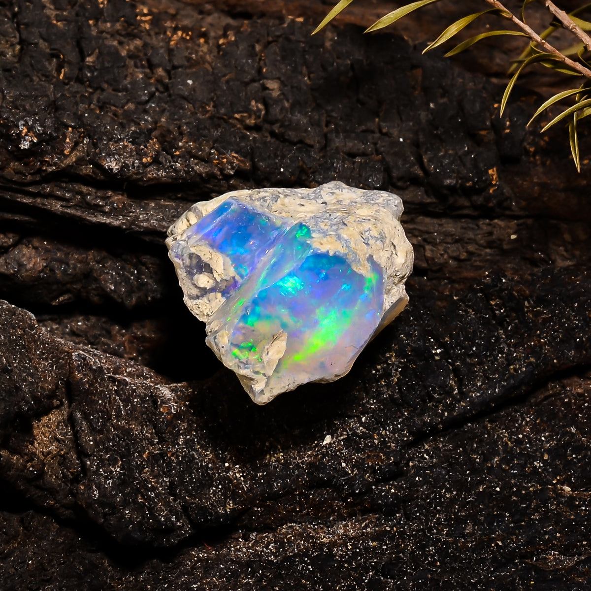 Marvellous Top Grade Quality 100% Natural Welo Fire Ethiopian Opal Fancy Rough Loose Gemstone For Making Jewelry 22X17X11MM 13.85 Cts KR1465 Sunkarton