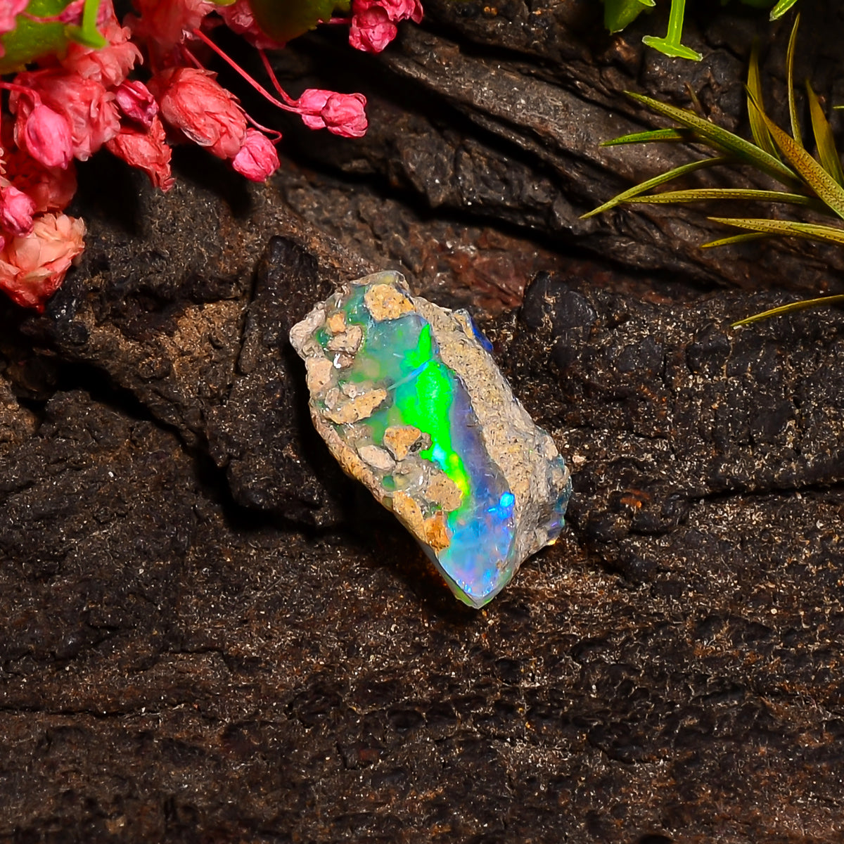 Beautiful Top Grade Quality 100% Natural Welo Fire Ethiopian Opal Rough Loose Gemstone For Making Jewelry 18X12X8 MM 05.50 Cts. KR24-54 Sunkarton