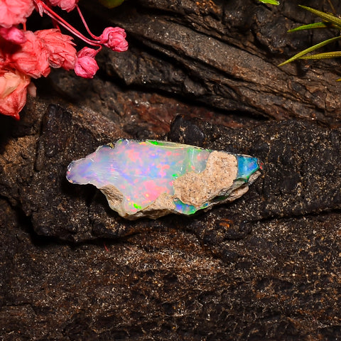 Elegant Top Grade Quality 100% Natural Welo Fire Ethiopian Opal Fancy Rough Loose Gemstone For Making Jewelry 21X8X7 MM 04.00 Cts. KR24-59 Sunkarton