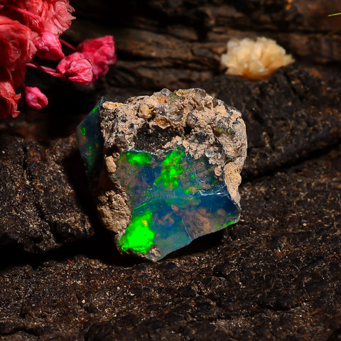 Elegant Top Grade Quality 100% Natural Welo Fire Ethiopian Opal Fancy Rough Loose Gemstone For Making Jewelry 15X14X7 MM 05.00 Cts. KR24-84 Sunkarton