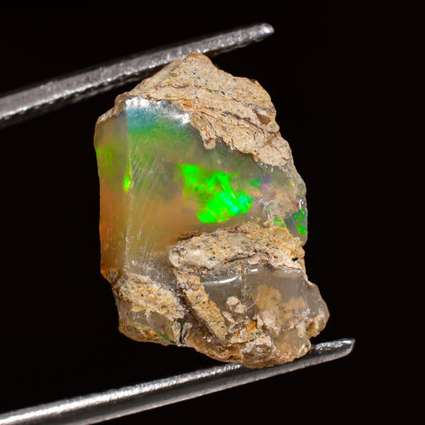 Fabulous Top Grade Quality 100% Natural Welo Fire Ethiopian Opal Fancy Rough Loose Gemstone For Making Jewelry 15X9X7 MM 04.00 Cts. KR25-85 Sunkarton