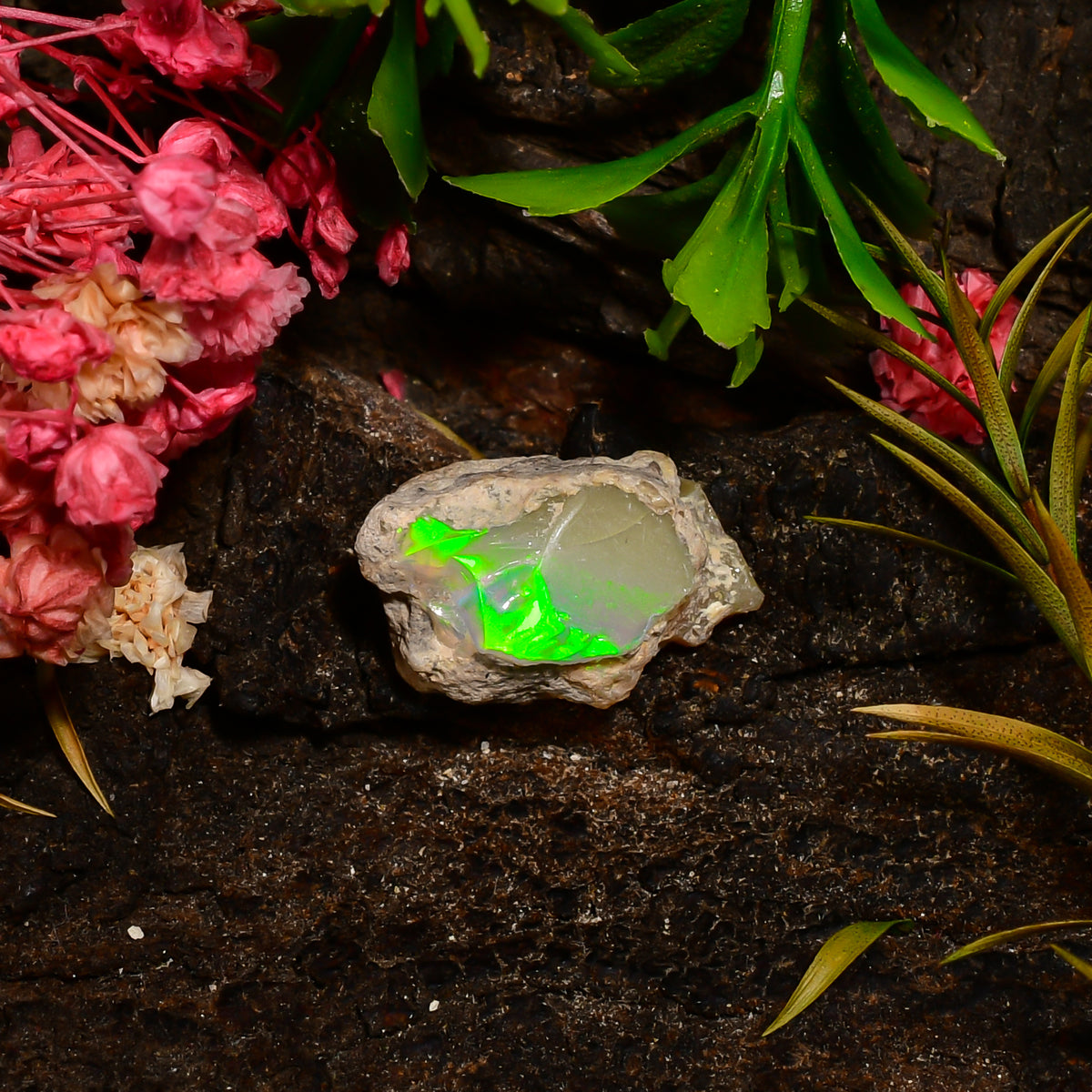 Splendid Top Grade Quality 100% Natural Welo Fire Ethiopian Opal Rough Loose Gemstone For Making Jewelry 18X12X10 MM 05.50 Cts. KR25-93 Sunkarton