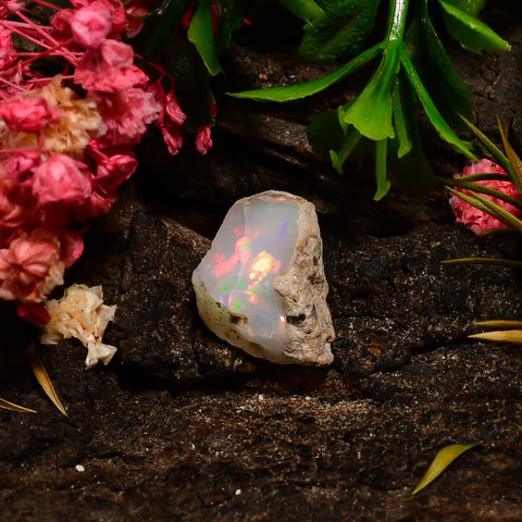 Stunning Top Grade Quality 100% Natural Welo Fire Ethiopian Opal Fancy Rough Loose Gemstone For Making Jewelry 15X10X7 MM 04.00 Cts. KR25-95 Sunkarton