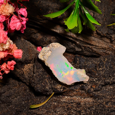 Awesome Top Grade Quality 100% Natural Welo Fire Ethiopian Opal Fancy Rough Loose Gemstone For Making Jewelry 19X8X5 MM 03.50 Cts. KR27-78 Sunkarton