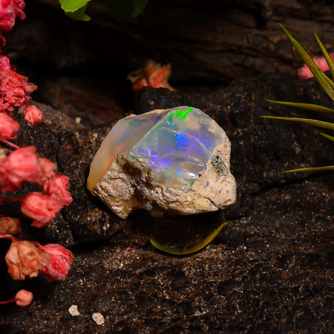 Fabulous Top Grade Quality 100% Natural Welo Fire Ethiopian Opal Fancy Rough Loose Gemstone For Making Jewelry 13X9X9 MM 04.00 Cts. KR28-85 Sunkarton