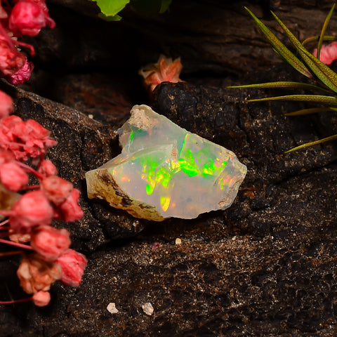 Immaculate Top Grade Quality 100% Natural Welo Fire Ethiopian Opal Rough Loose Gemstone For Making Jewelry 14X9X6 MM 02.50 Cts. KR28-88 Sunkarton