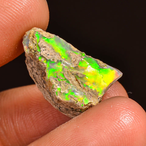 Elegant Top Grade Quality 100% Natural Welo Fire Ethiopian Opal Fancy Rough Loose Gemstone For Making Jewelry 17X12X8 MM 06.50 Cts. KR59-98 Sunkarton